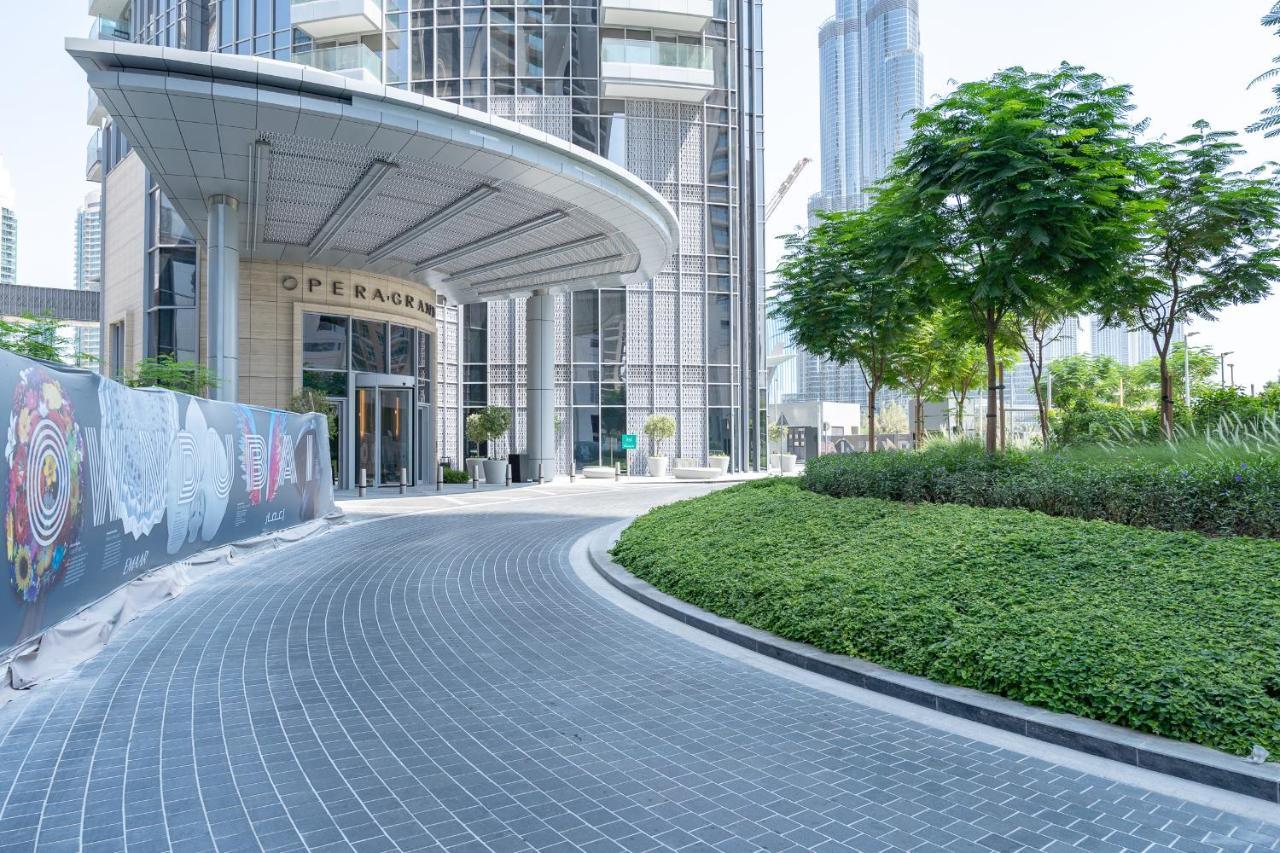 Trinity Holiday Homes - Opera Grand Downtown Dubai Buitenkant foto